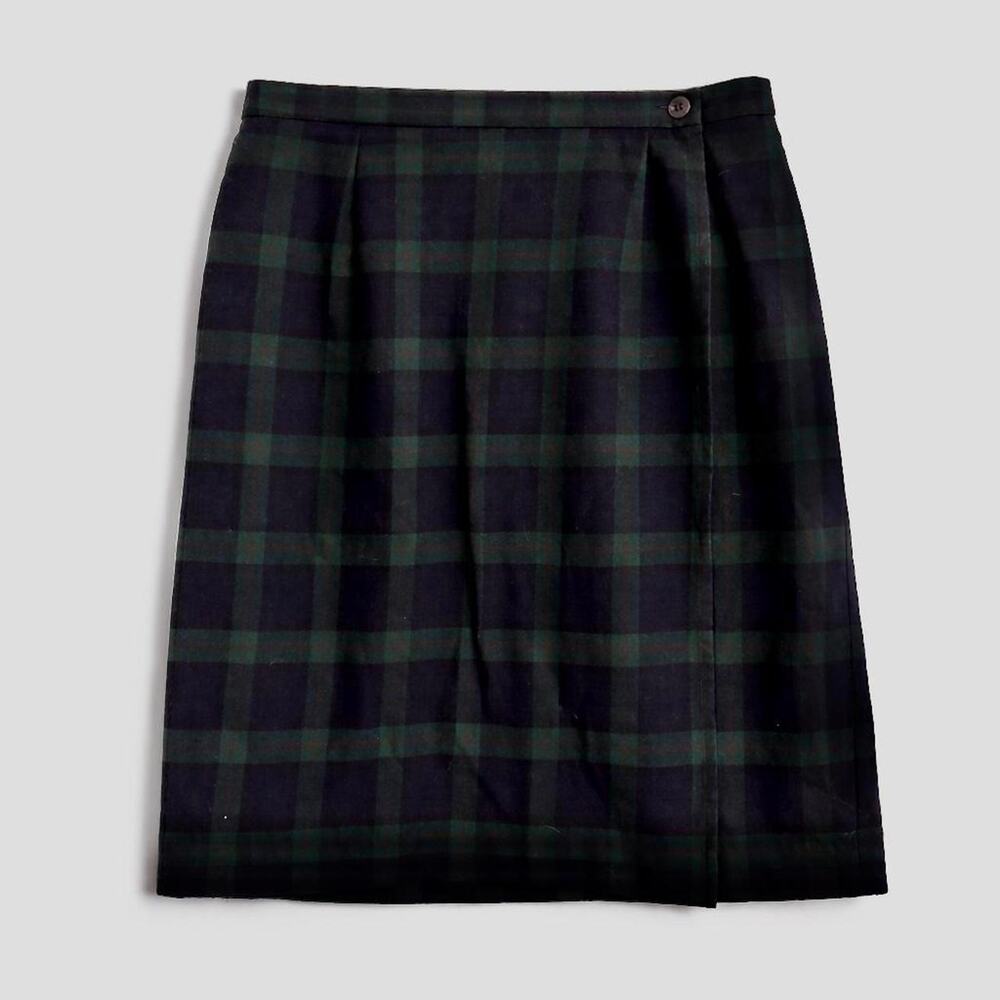 90s Vintage Preppy Dark‎ Academia Forest Green Wrapped Mini Skirt Elevated Basic